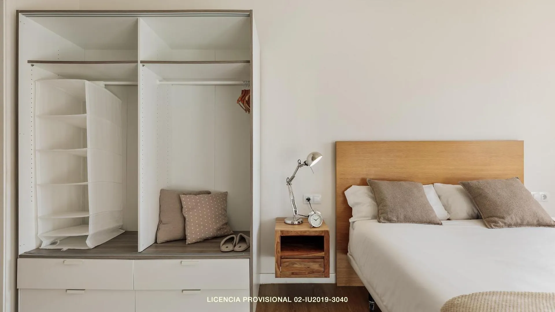 アパート Ola Living Sant Antoni Market バルセロナ