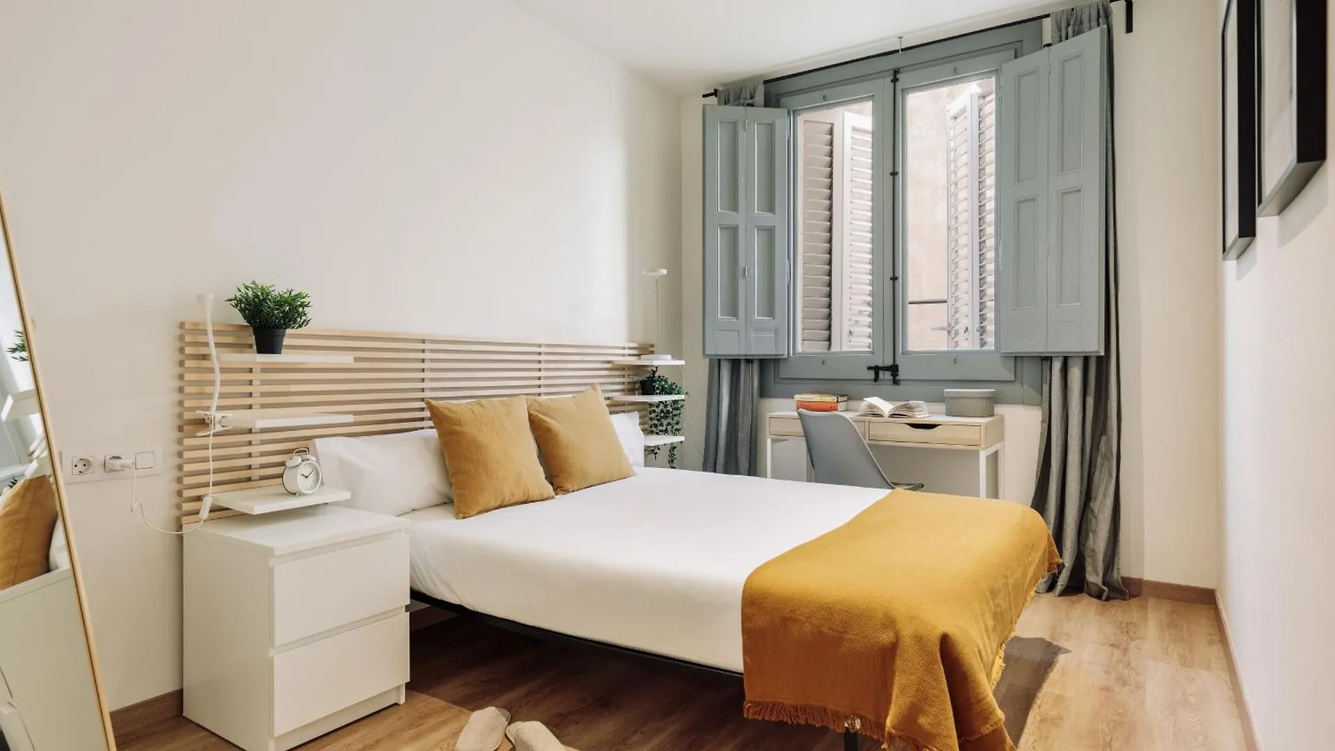 Ola Living Sant Antoni Market バルセロナ 0*,